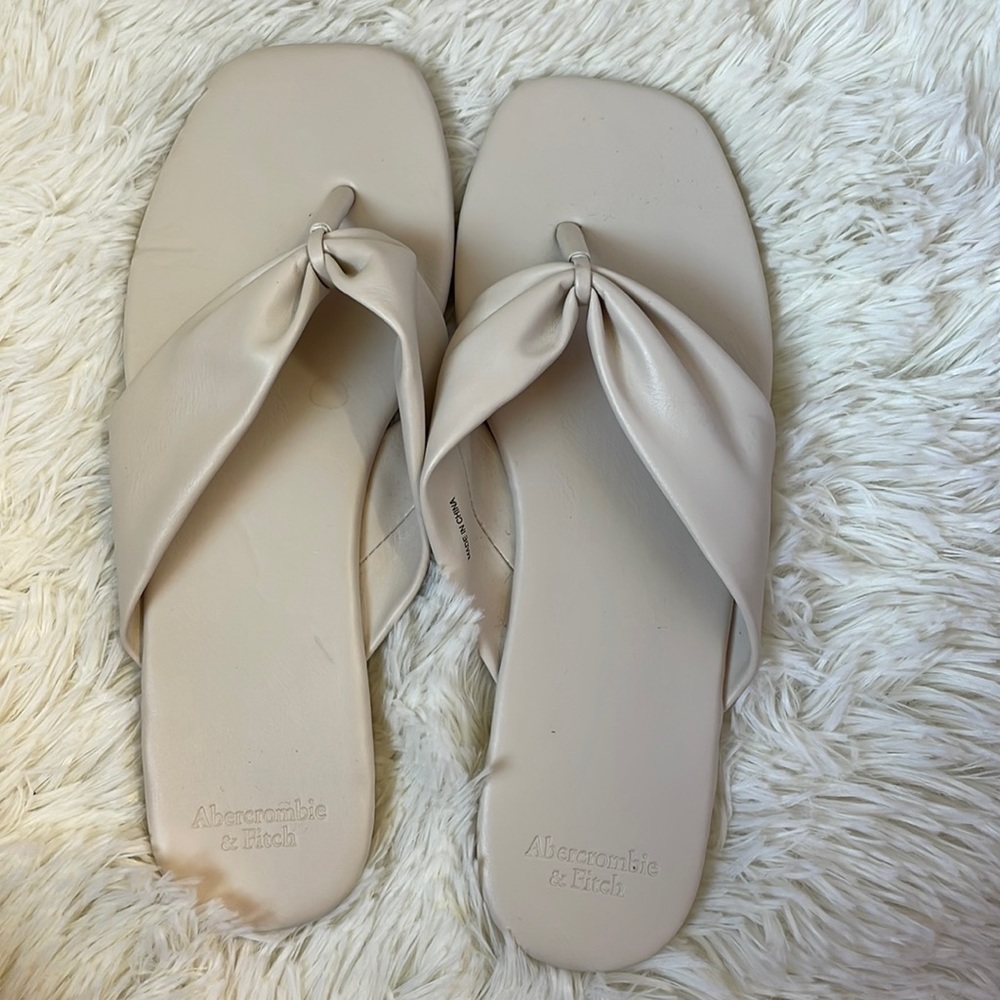Abercrombie Leather Flip Flops